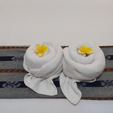 Bata Merah Homestay Banyuwangi  Luaran gambar