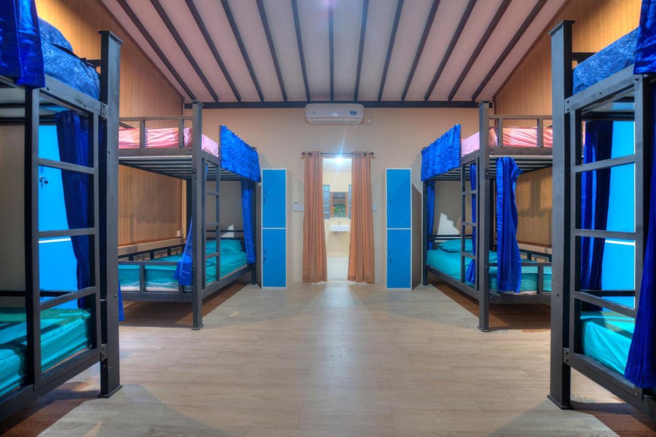 Bata Merah Homestay Banyuwangi  Luaran gambar