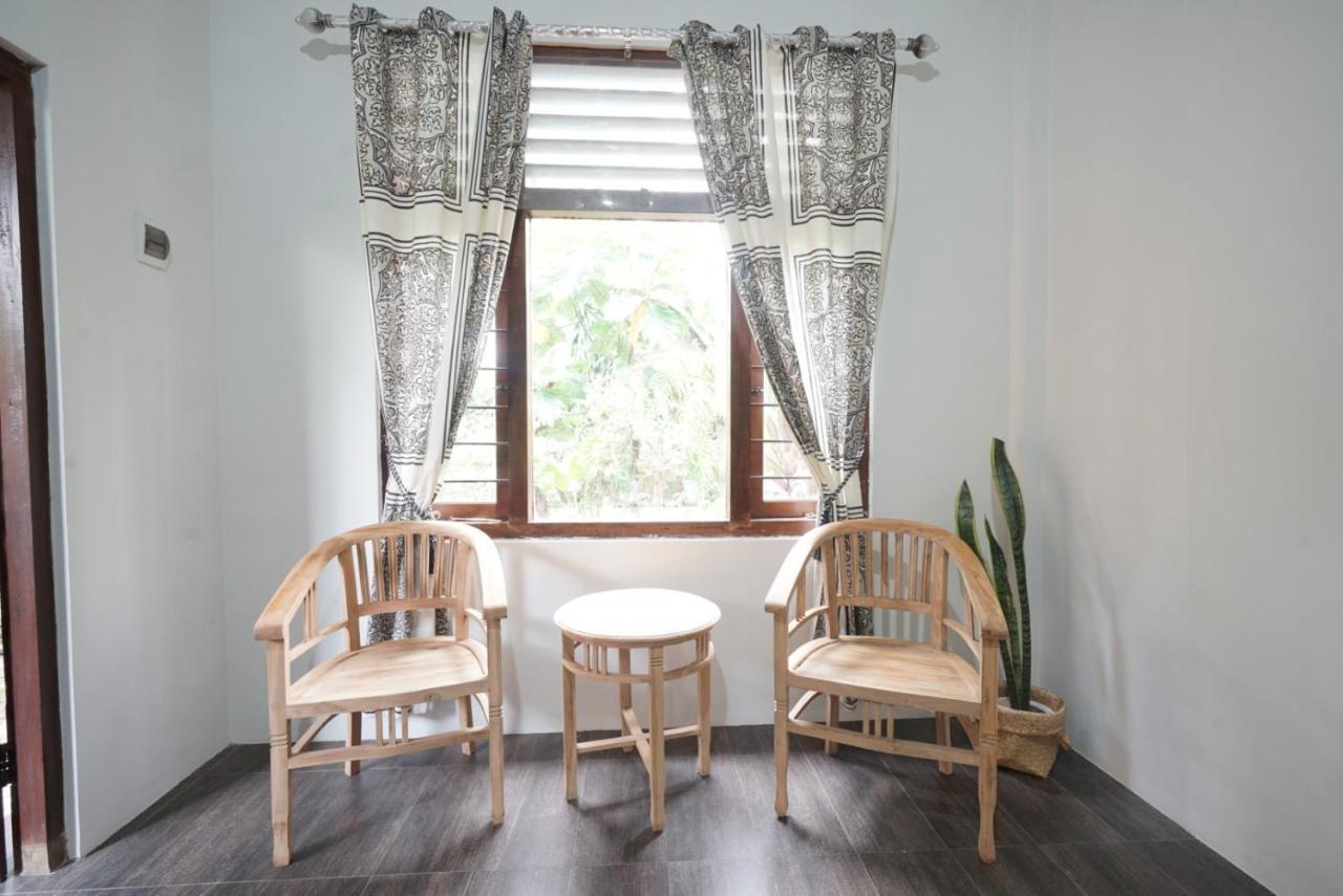 Bata Merah Homestay Banyuwangi  Luaran gambar