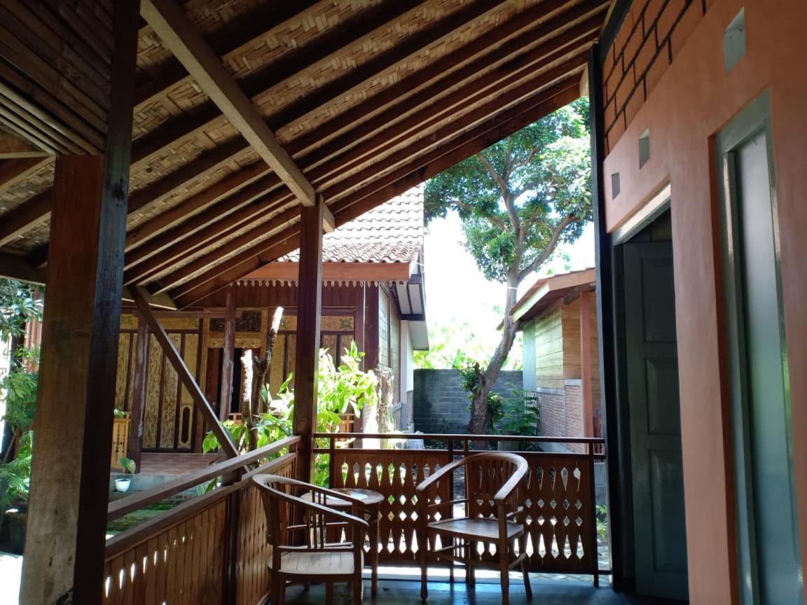 Bata Merah Homestay Banyuwangi  Luaran gambar