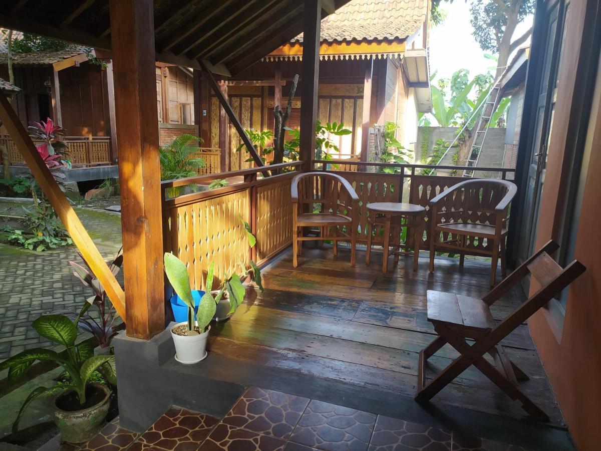 Bata Merah Homestay Banyuwangi  Luaran gambar