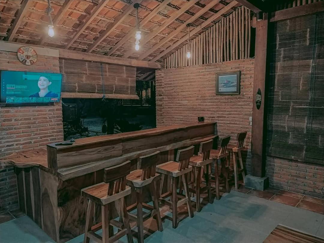 Bata Merah Homestay Banyuwangi  Luaran gambar